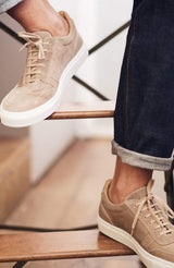 lifestyle-portrait-2-taupe